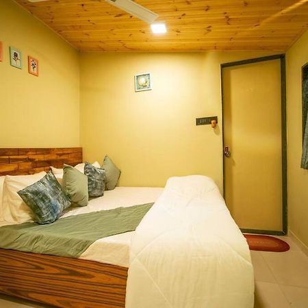 Spicy Mango Lakeside Abode - Luxurious Villa In Pawana Lonavala Ngoại thất bức ảnh