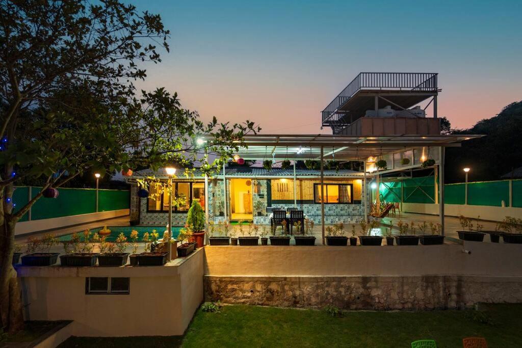 Spicy Mango Lakeside Abode - Luxurious Villa In Pawana Lonavala Ngoại thất bức ảnh
